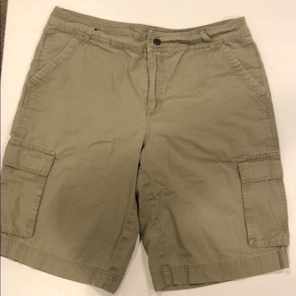 Patagonia Men's Cargo Shorts in Khaki